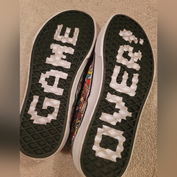 Nintendo Release Van's ~ Mario - Picture 3 of 5